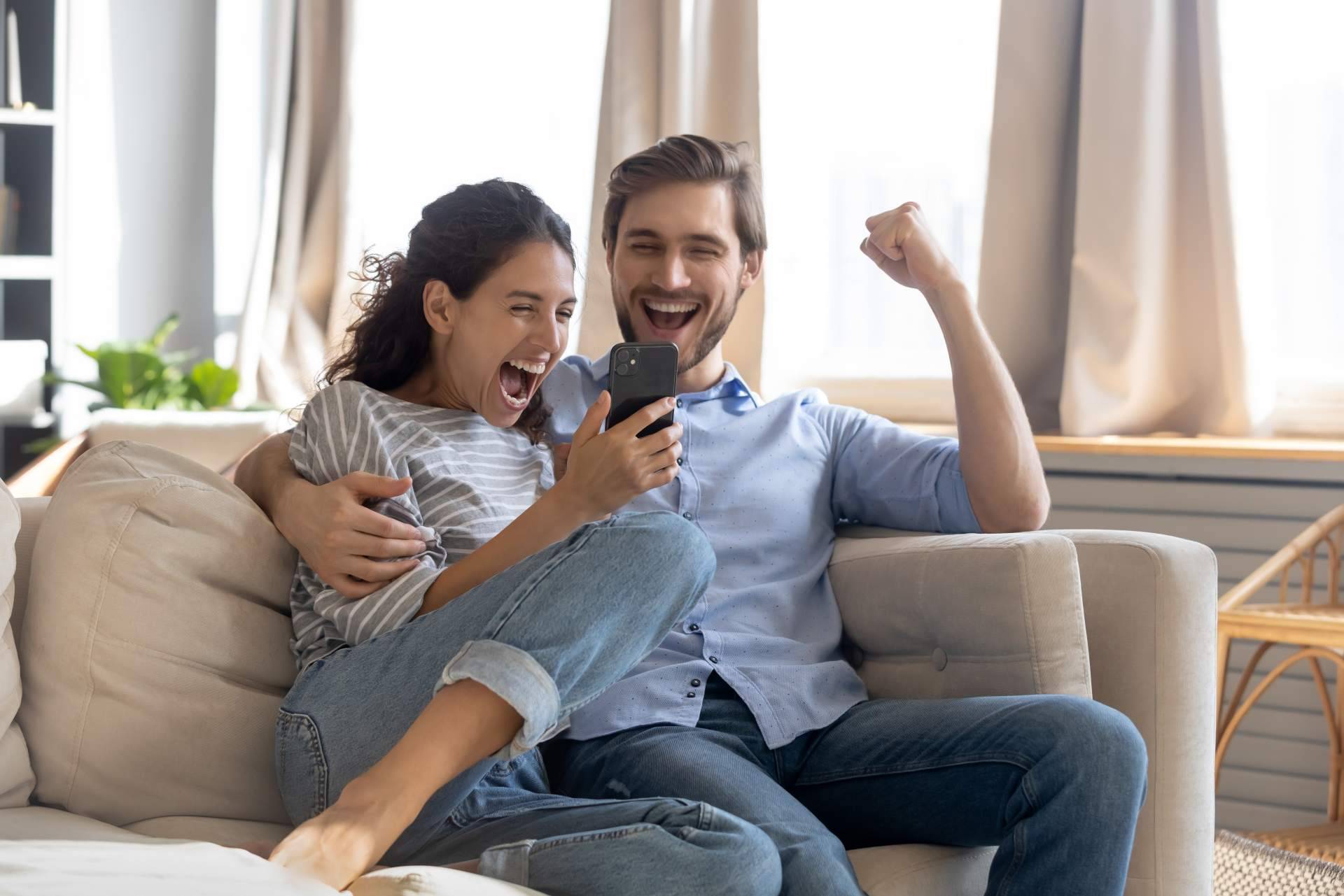 ¿Cómo jugar en línea a La Primitiva? La app de La Diosa Felina