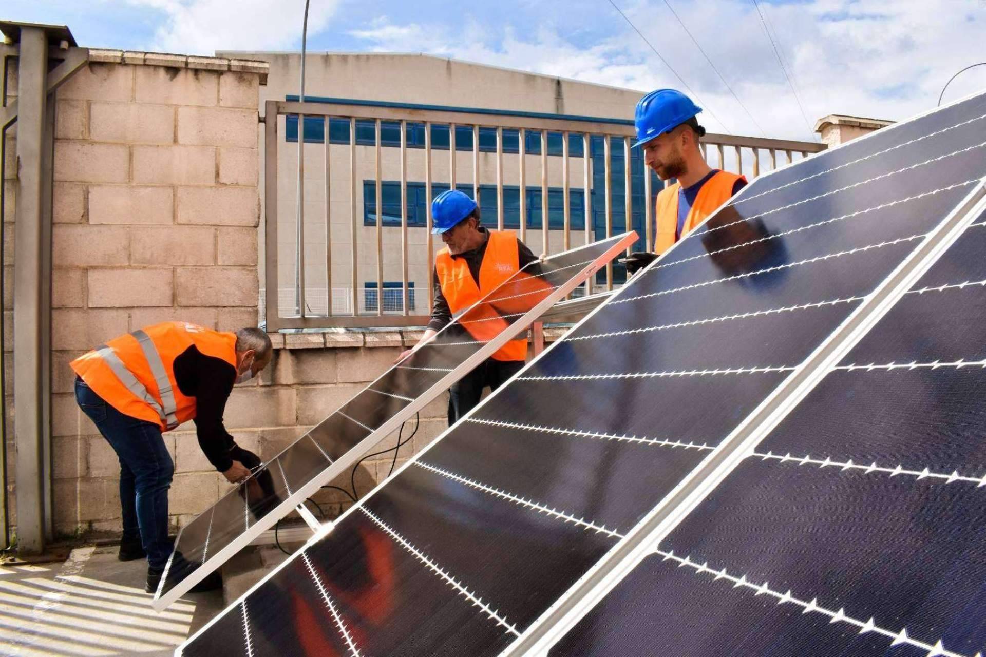 El portal de nuevas oportunidades laborales y comerciales de MPV Solar Reference