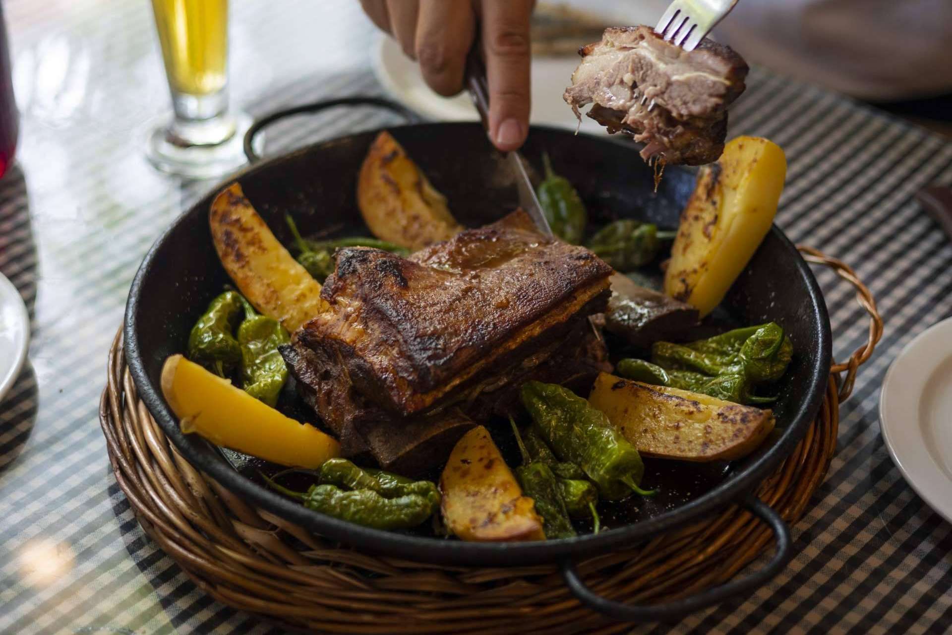 Una alternativa para los veganos y vegetarianos, los calçots de Pasa Tapas