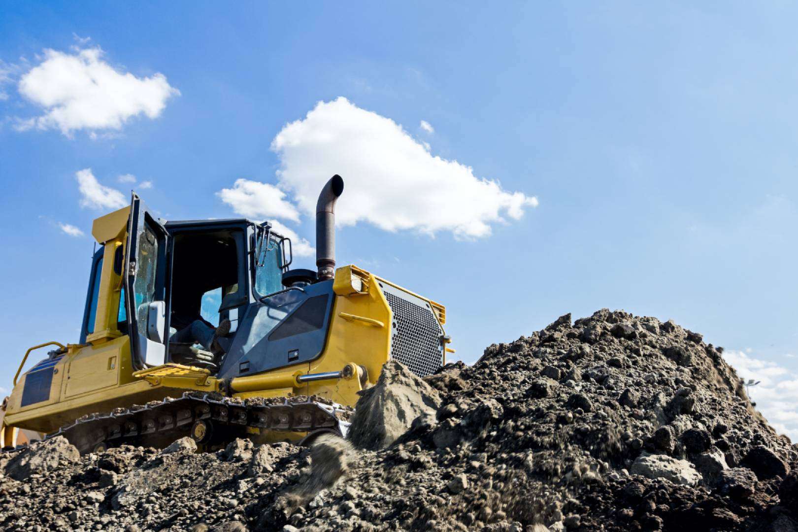 Alquilar maquinaria de construcción, una tendencia al alza con elalquilador.com