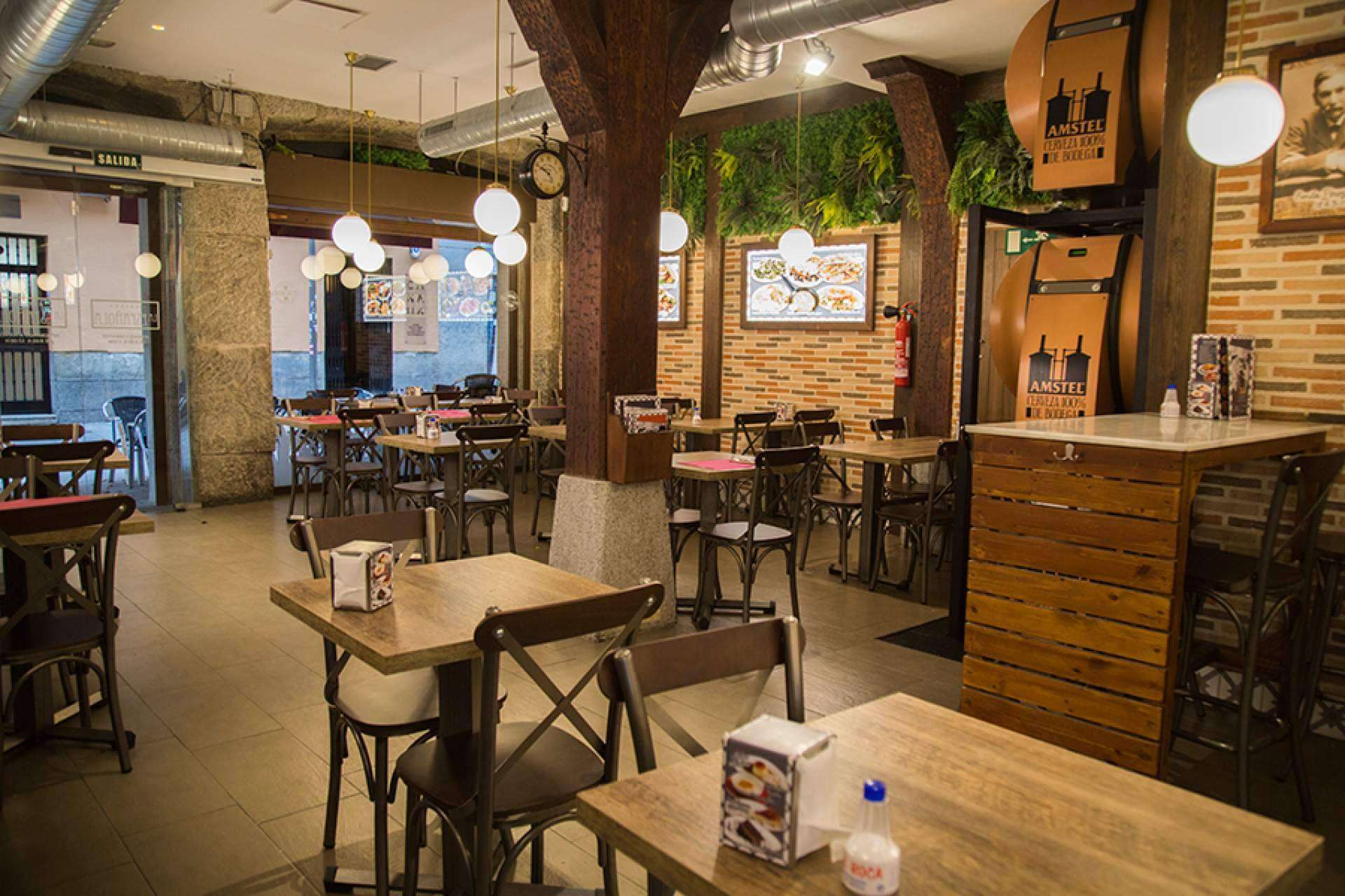 Un restaurante de comida típica española recomendado, Taberna La Española