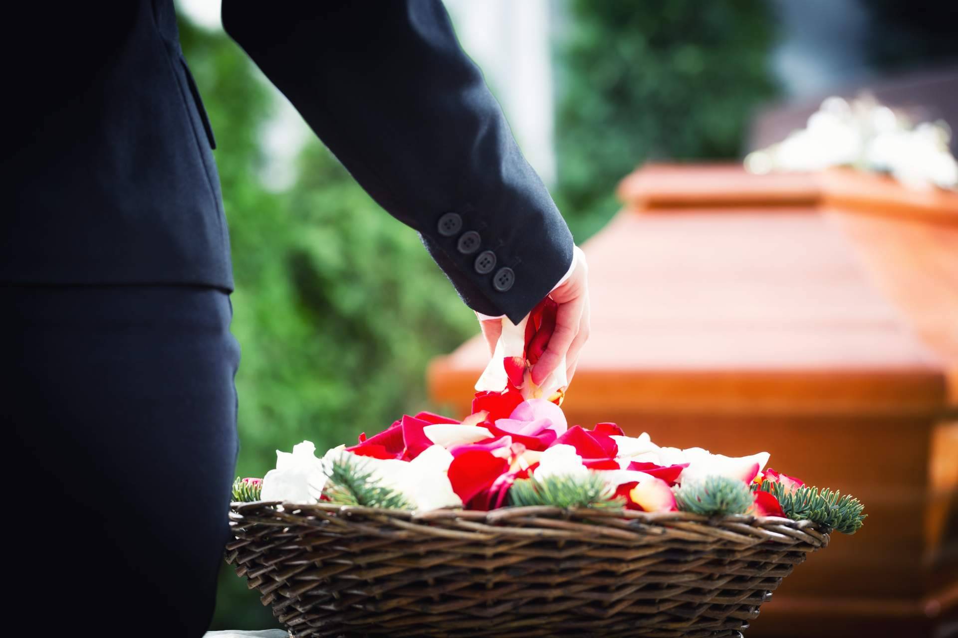 La revolución en la gestión funeraria con seguridad y accesibilidad en la palma de la mano, por Gesmemori