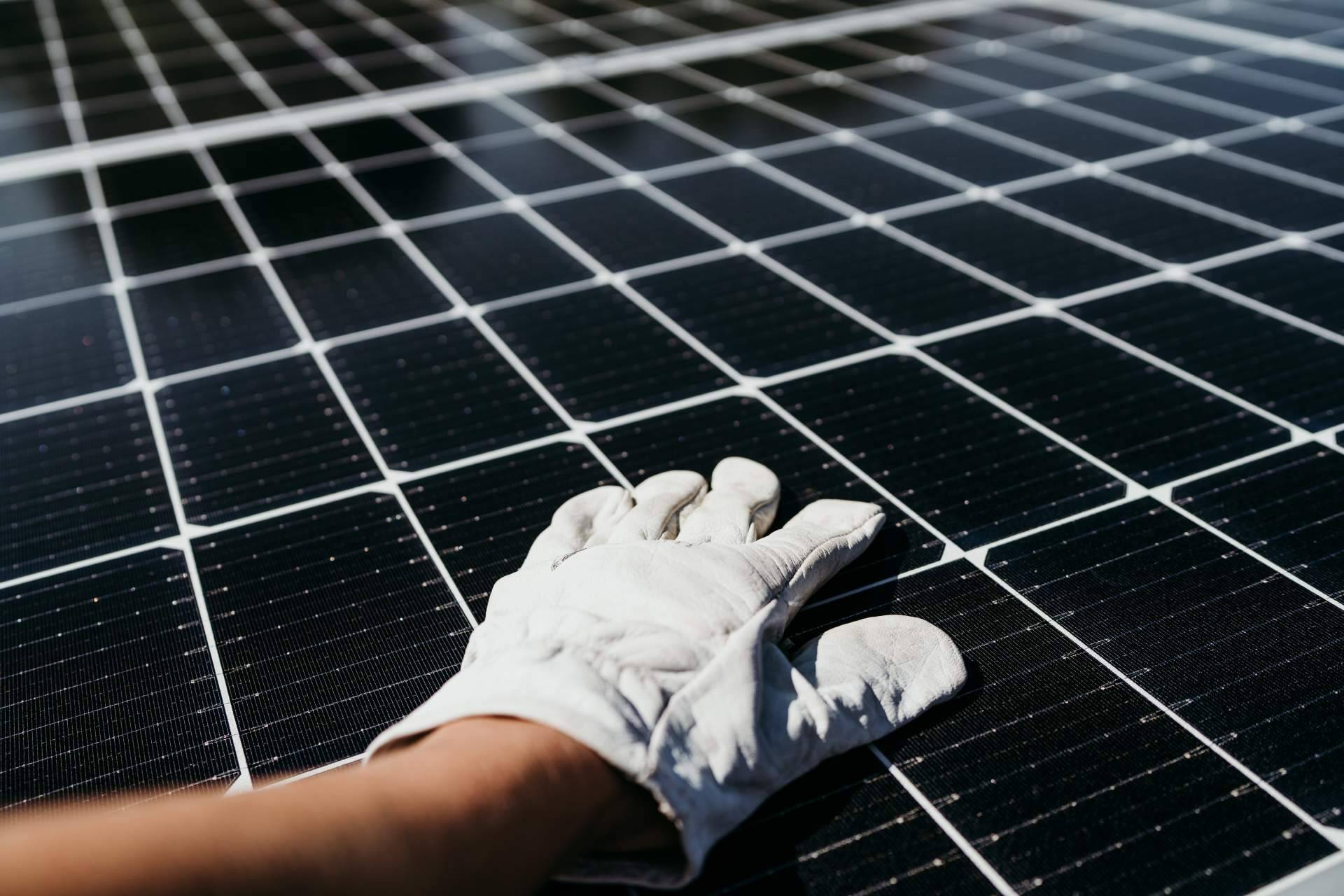 Solomnia ofrece un servicio integral en autoconsumo energético
