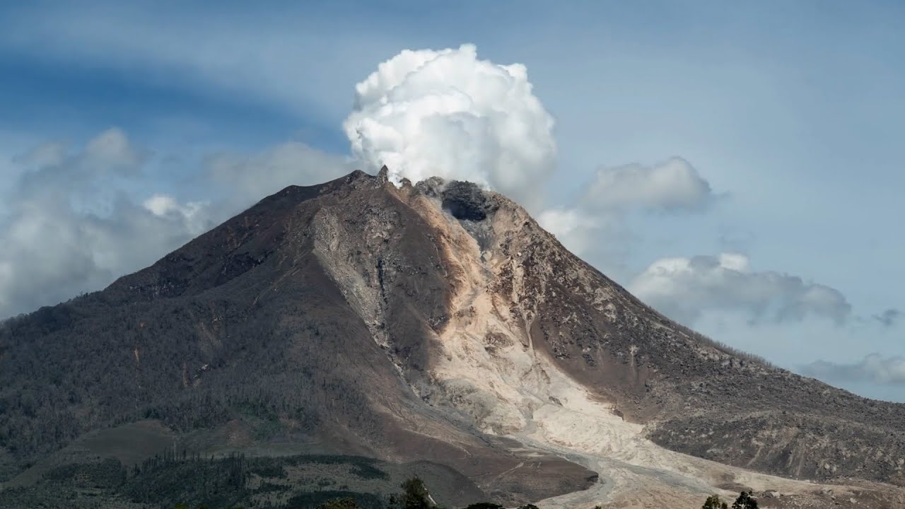 El lugar de la Tierra más cercano al espacio, el volcán Chimborazo