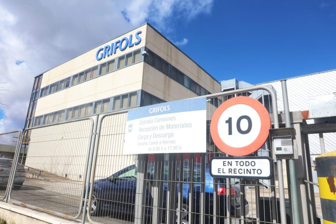 Los analistas bendicen la reestructuración de Grifols: Glanzmann aglutina el poder 1 Merca2.es Sede de Grifols en Madrid
