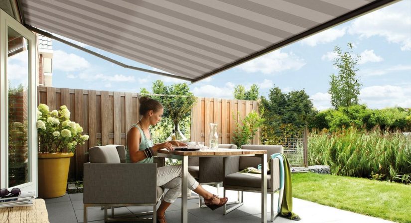 Instala un toldo para ahorrar energía