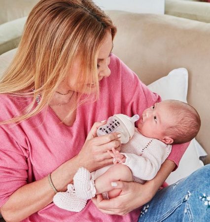 Ana Obregon con su nieta Merca2.es