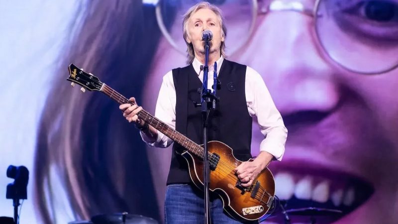 Concierto de McCartney cantando con Lennon