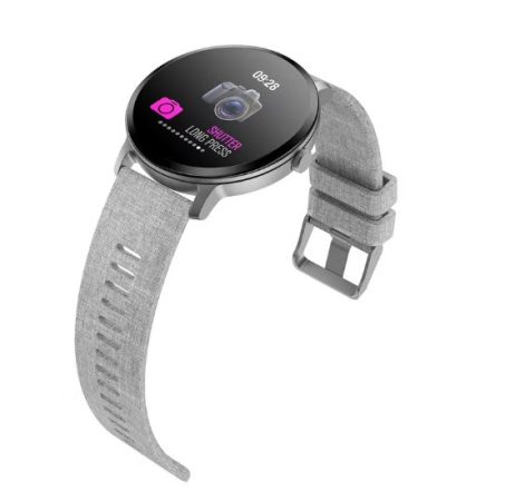 Se le puede agregar una tarjeta SIM