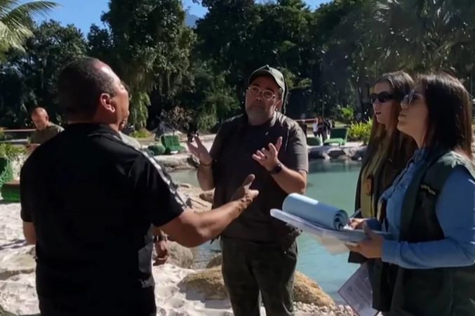 El padre de Neymar discute con las autoridades