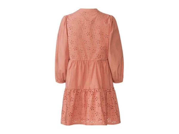 Una prenda bastante versátil en tu armario