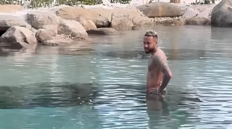 Neymar en su lago