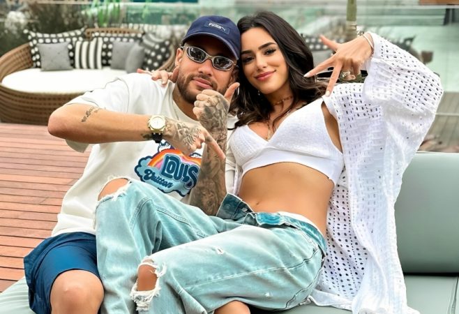 Neymar y Bruna anunciando su embarazo Merca2.es