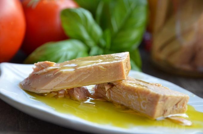 ¿Cuáles son las mejores conservas de atún de acuerdo al estudio de la OCU?