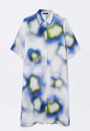 Vestido camisero de Parfois con estampado original y diseño cómodo