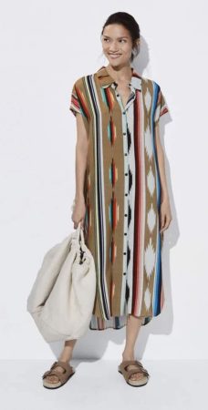 Vestido camisero estampado étnico de Parfois: una opción imprescindible para las rebajas