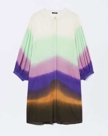 Vestido camisero con mangas de moda y estampado tie dye de Parfois