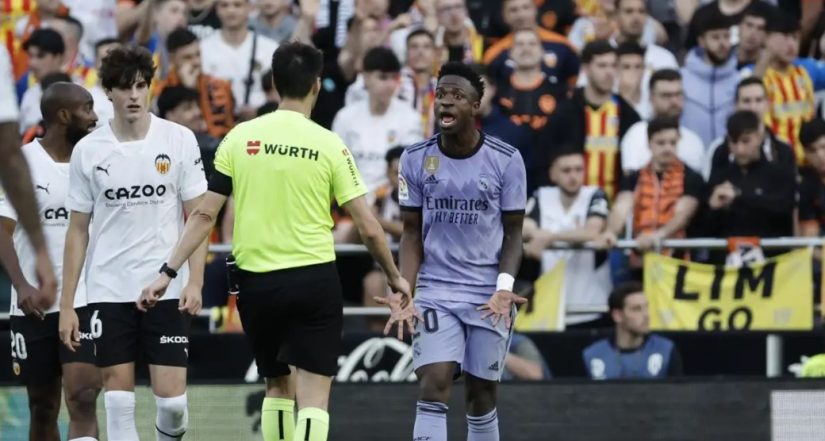 Puma es el patrocinador del Valencia y Adidas del Real Madrid