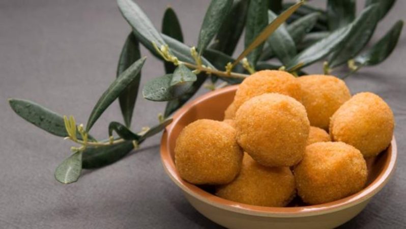 aceitunas fritas1 kQHD 1200x630@abc Merca2.es