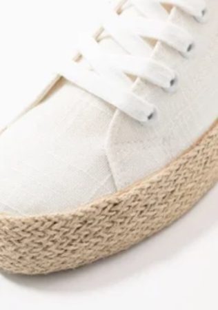 Estilo y mucha comodidad con las alpargatas planas