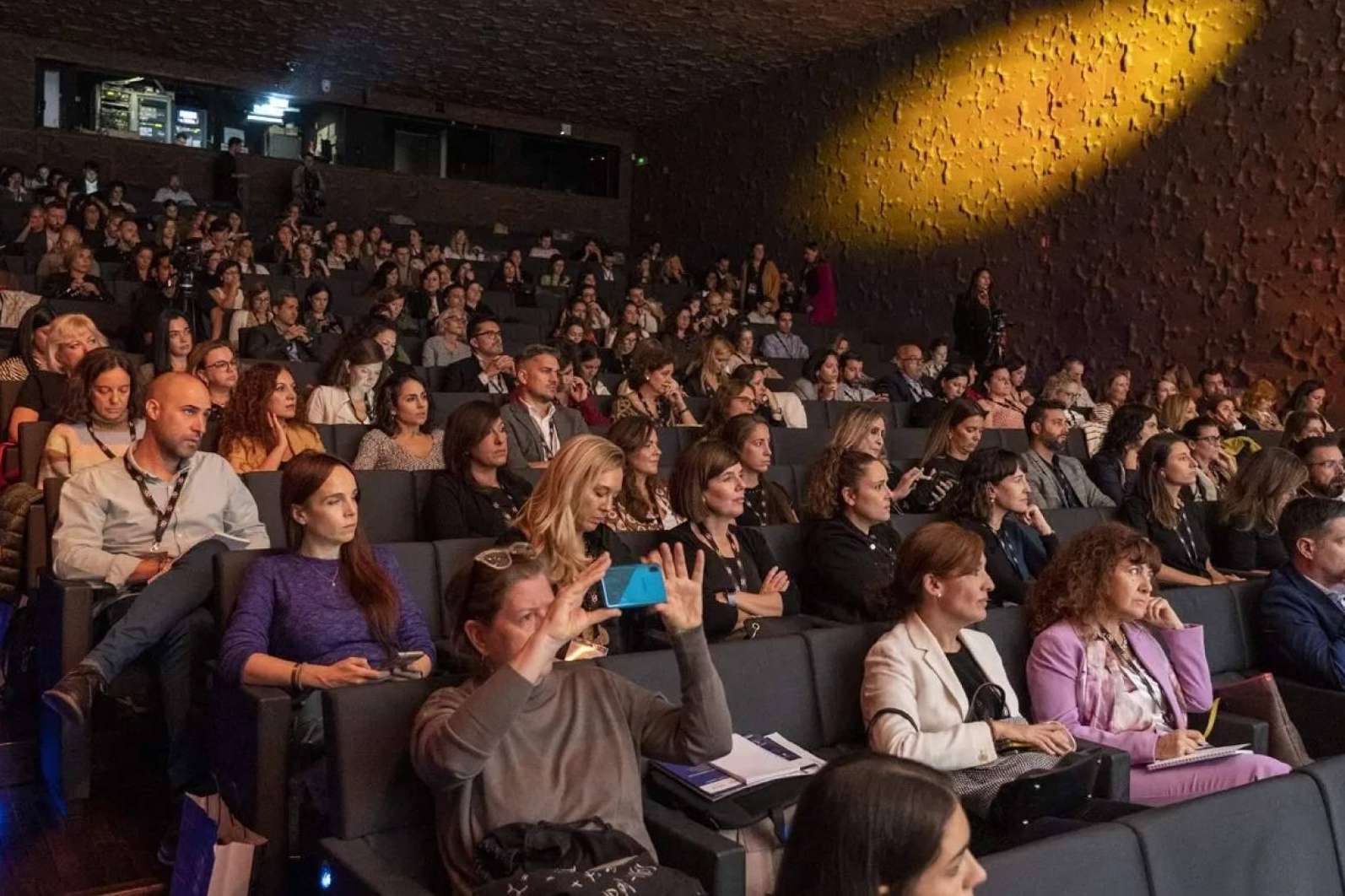 Uno de los mayores congresos profesionales y eventos de referencia en bienestar corporativo, la segunda edición de HDH Human Digital Health