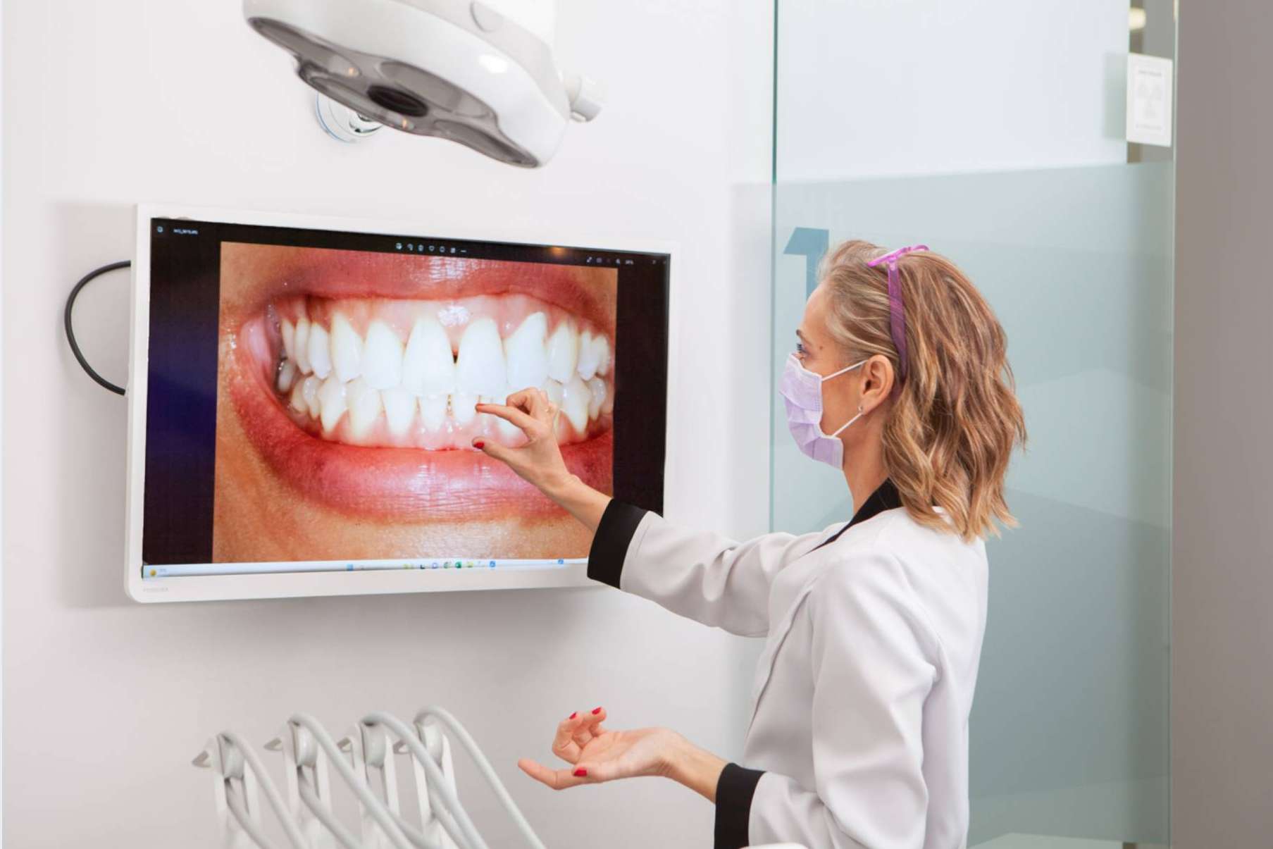 La clínica dental CRISTINA VIYUELA + CO lleva ya más de 2.000 pacientes tratados con éxito con la técnica Invisalign