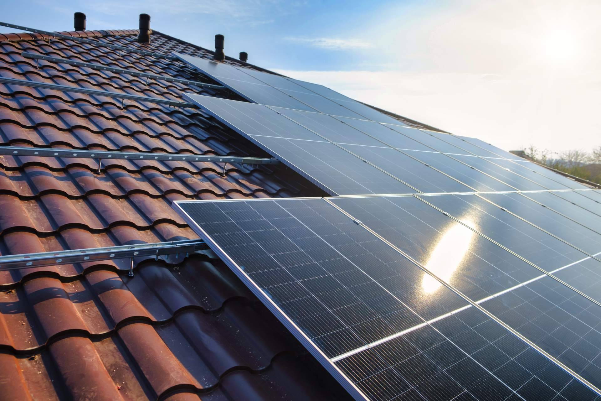 Tomca-Solar cuenta con un equipo profesional y experimentado en consultoría energética que invita a sumarse a la fotovoltaica