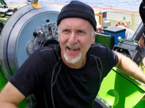 james-cameron-junto-al-deepsea-challenger-con-el-que-batio-el-record-de-profundidad-en-el-oceano_7054 Titanic