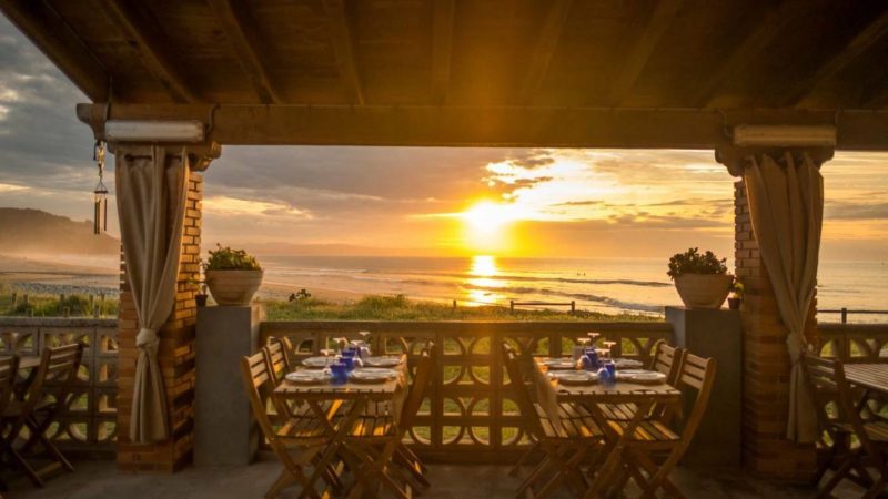 Los mejores chiringuitos de playa donde disfrutar de una experiencia de lujo junto al mar 8 Merca2.es chiringuito