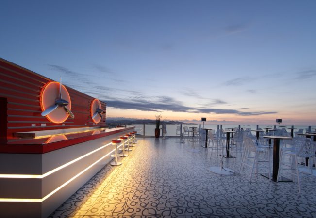 Las playas paradisíacas de España para el terraceo en el verano 2023 5 Merca2.es palladium 6 Merca2.es