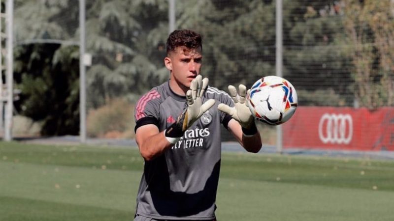 Los rumores de romance de Victoria Federica con un futbolista del Real Madrid 4 Merca2.es 60f3ebdef27d3 Merca2.es