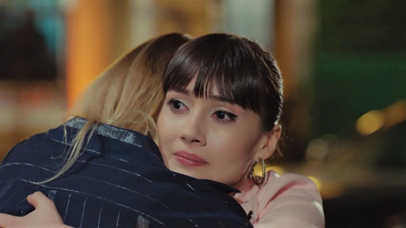 Asuman y Zeynep hacen las paces