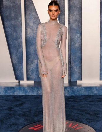 Emily Ratajkowski free the nipple transparencias Merca2.es