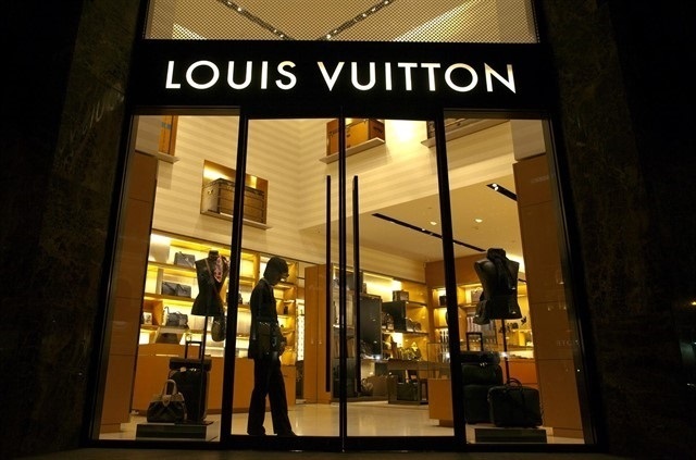 Resultados récord para LVMH, que añade a su consejo a dos hijos de Arnault
