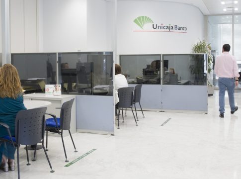 Unicaja Banco impulsa la contratación online de seguros y ofrece un descuento de hasta el 20% en el de hogar