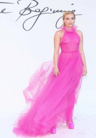 Florence Pug free the nipple transparencias 2 Merca2.es