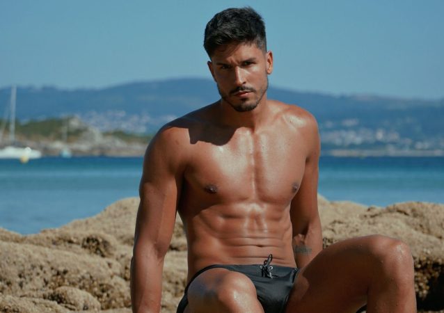 Iván Álvarez en la playa