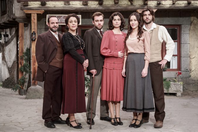 Más de tres años después, vuelve 'El secreto de Puente Viejo' 1 Merca2.es Los actores de 'El secreto de Puente Viejo'.