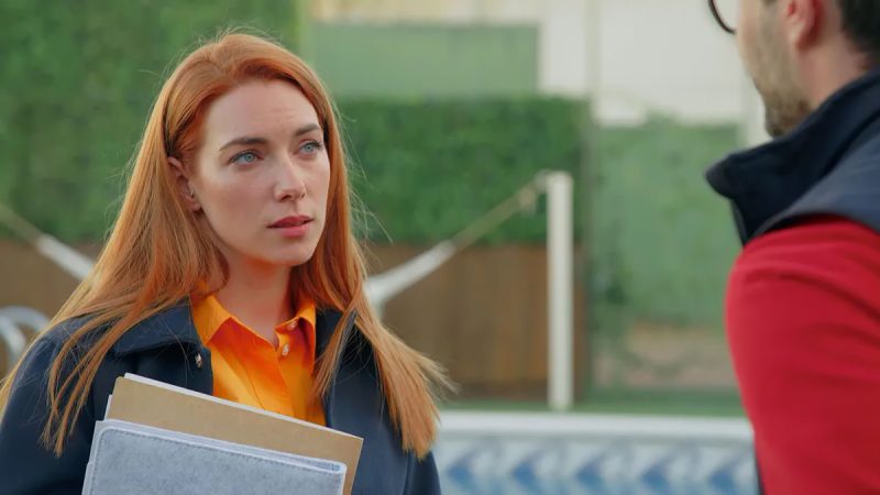 Olivia habla con Mario