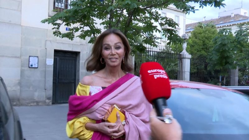 Zara ha hecho un modelo parecido al que lució Isabel Preysler