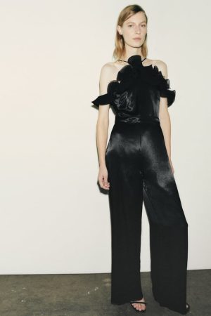 Isabel fue íntima de Carolina Herrera