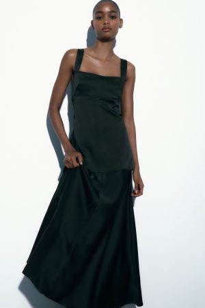 Vestido largo satinado