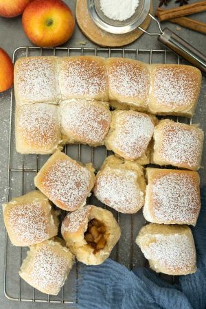 Esponjosa y sencilla receta de bollitos de manzana 15 Merca2.es Siempre lo hecho en casa es mejor y más sano