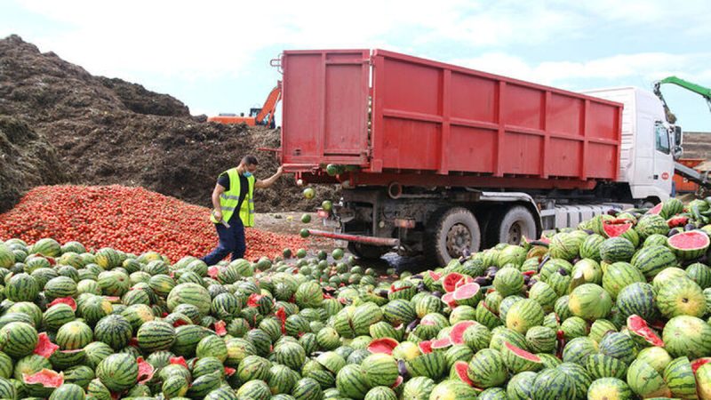 Nueva alerta sanitaria: este es el motivo por el que tienes que tener cuidado al comprar sandía 118 Merca2.es sandía