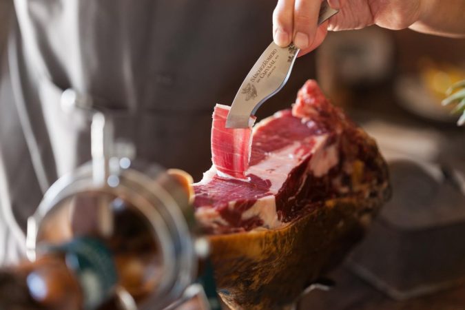 Lo que te encontrarás al saborear el mejor jamón del mundo