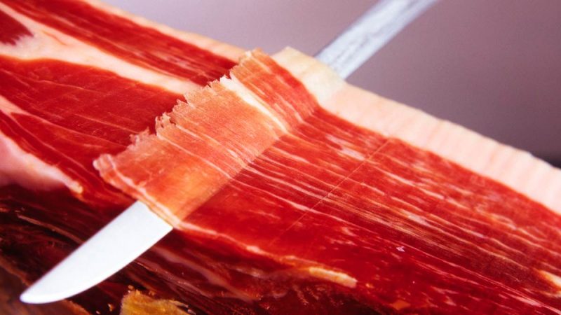 Fueron acompañados por José Pizarro en la búsqueda del mejor jamón