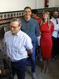 Si te gustó el vestido rojo de Begoña Gómez en las elecciones, lo tienes en Zara y por 6 euros 15 Merca2.es f.elconfidencial.com original df9 a2b c7d df9a2bc7dd035a834a508491776cc998 Merca2.es