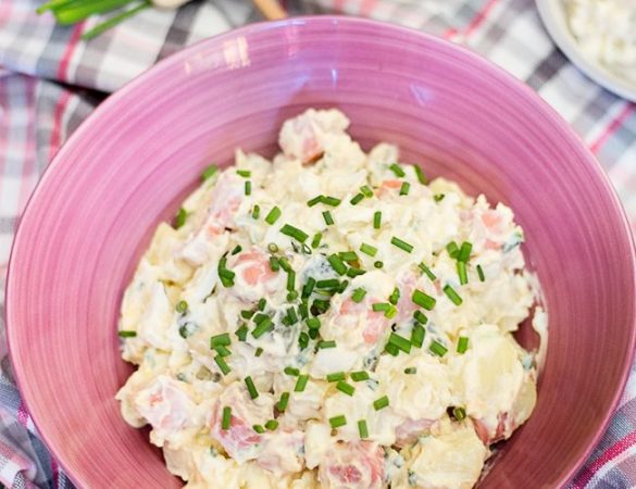 Receta de 'kartoffelsalat' La típica ensalada de patata alemana 79 Merca2.es Cuando se enfríen, pela y corta las patatas