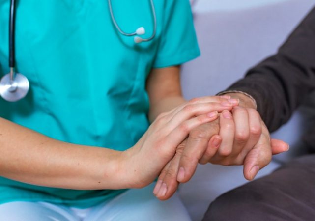 Pero no llamó a una ambulancia