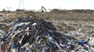 Bruselas encarecerá el precio de la ropa y enfada al sector textil 1 Merca2.es Bruselas encarecerá el precio de la ropa y enfada al sector textil